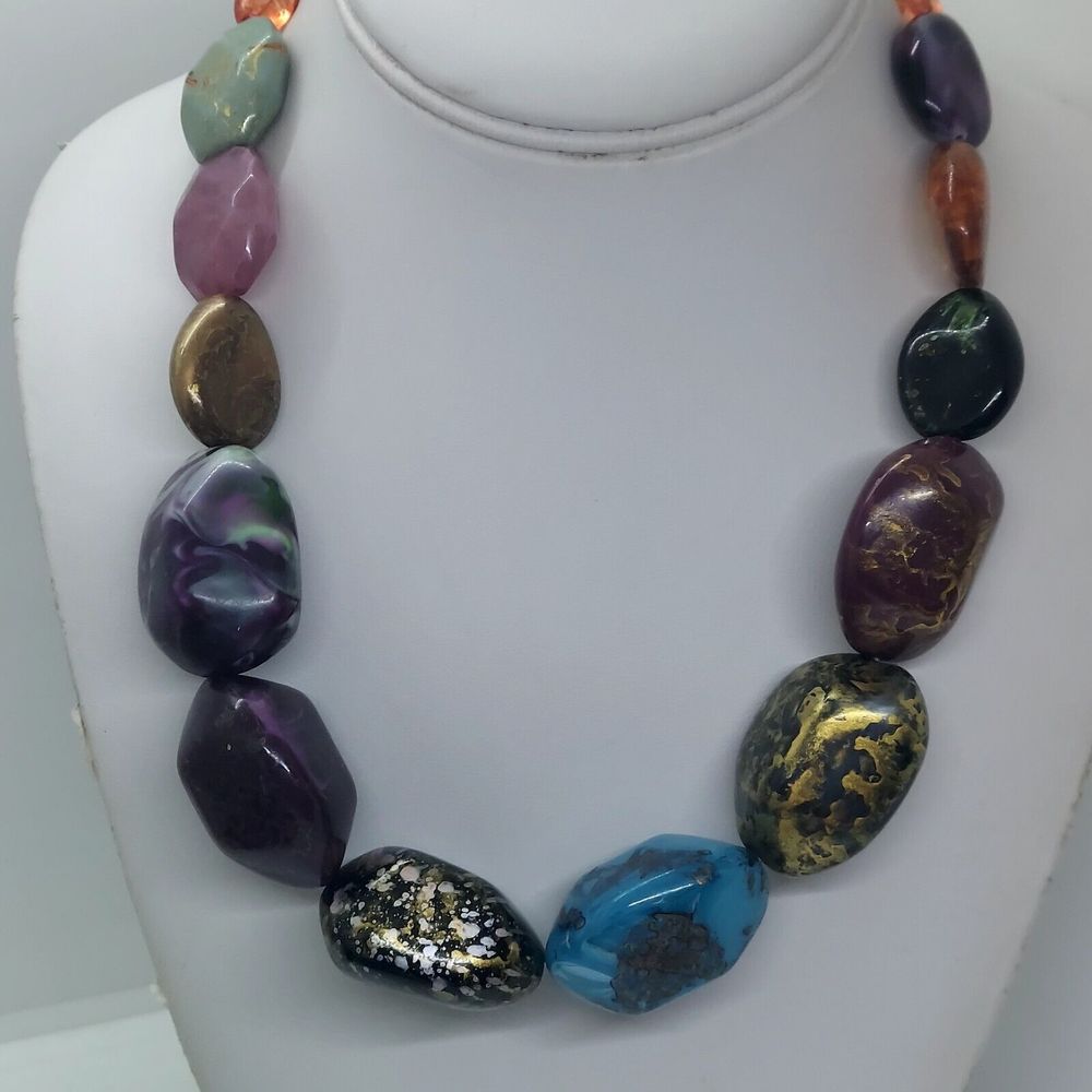 Claire's Chunky Bead Necklace‎